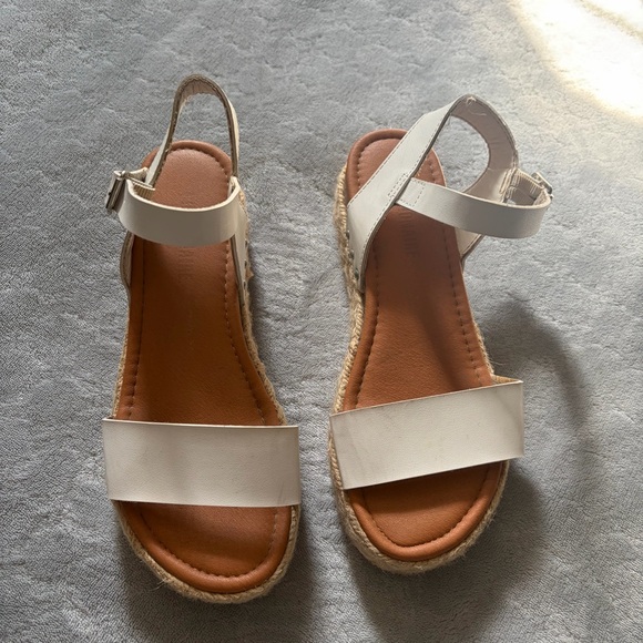 Melissa White Espadrille Sandals - Picture 1 of 9